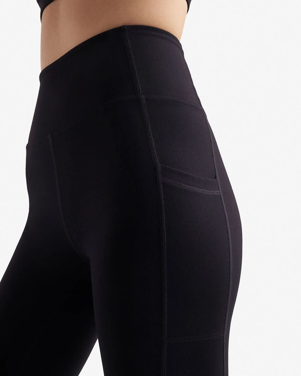 Restore Capri Pocket Legging 5 Restore Capri Pocket Legging - Image 5