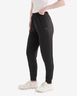 Renew Knit Jogger 9 Renew Knit Jogger -Roots Sale Store 38080133 001 c