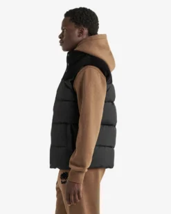 Jasper Padded Vest -Roots Sale Store 39140221 001 c