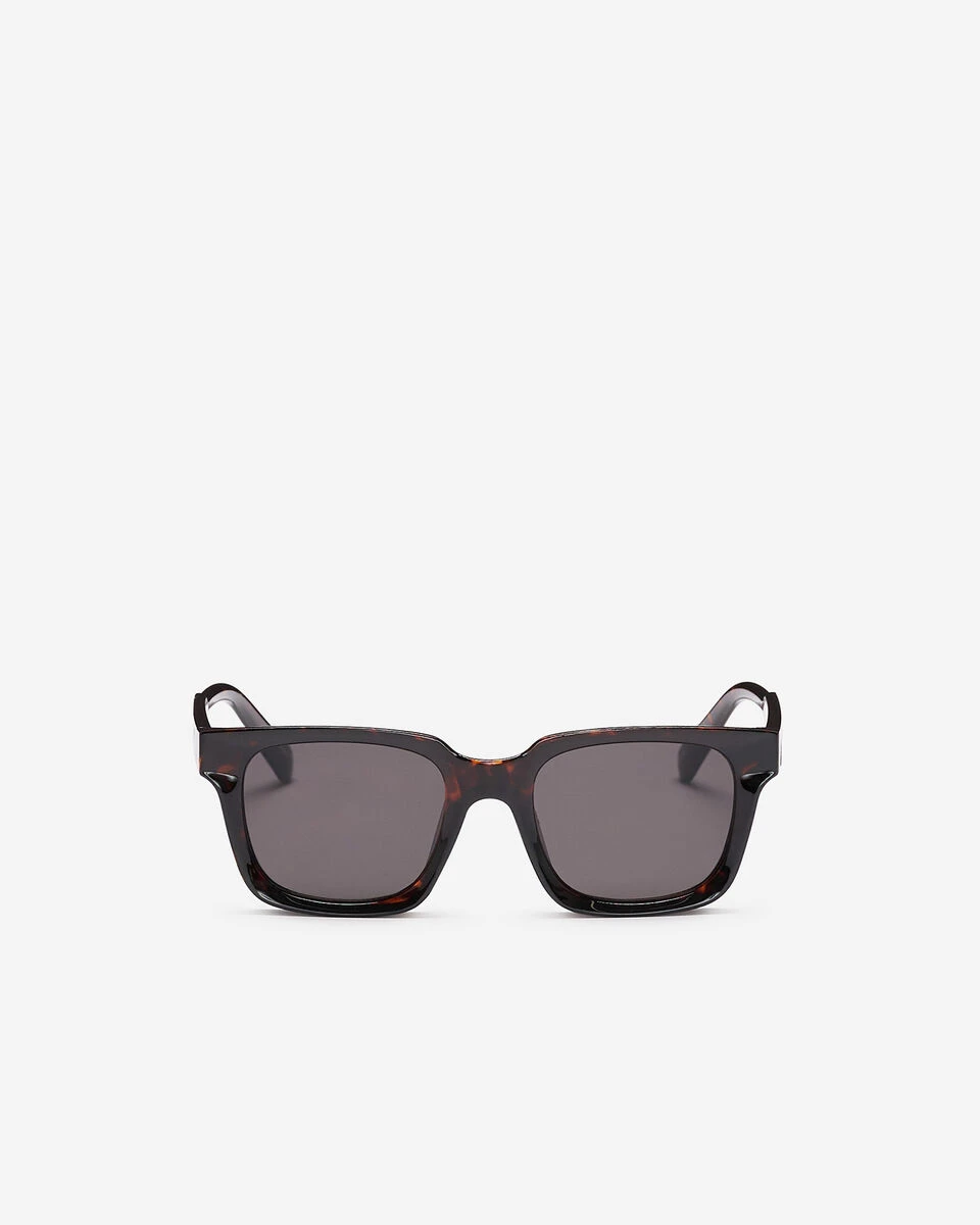 Womens Plastic Square Bevelled Sunglasses 1 Womens Plastic Square Bevelled Sunglasses