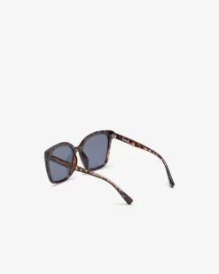 Womens Plastic Oversized Square Tortoise Sunglasses -Roots Sale Store 42040085 Y20 c