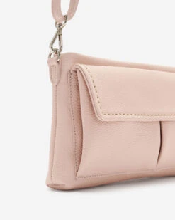 Small Villaggio Bag Cervino 9 Small Villaggio Bag Cervino -Roots Sale Store 56010864 AL1 d