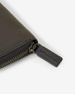 Passport Wallet Prince -Roots Sale Store 56060138 001 d